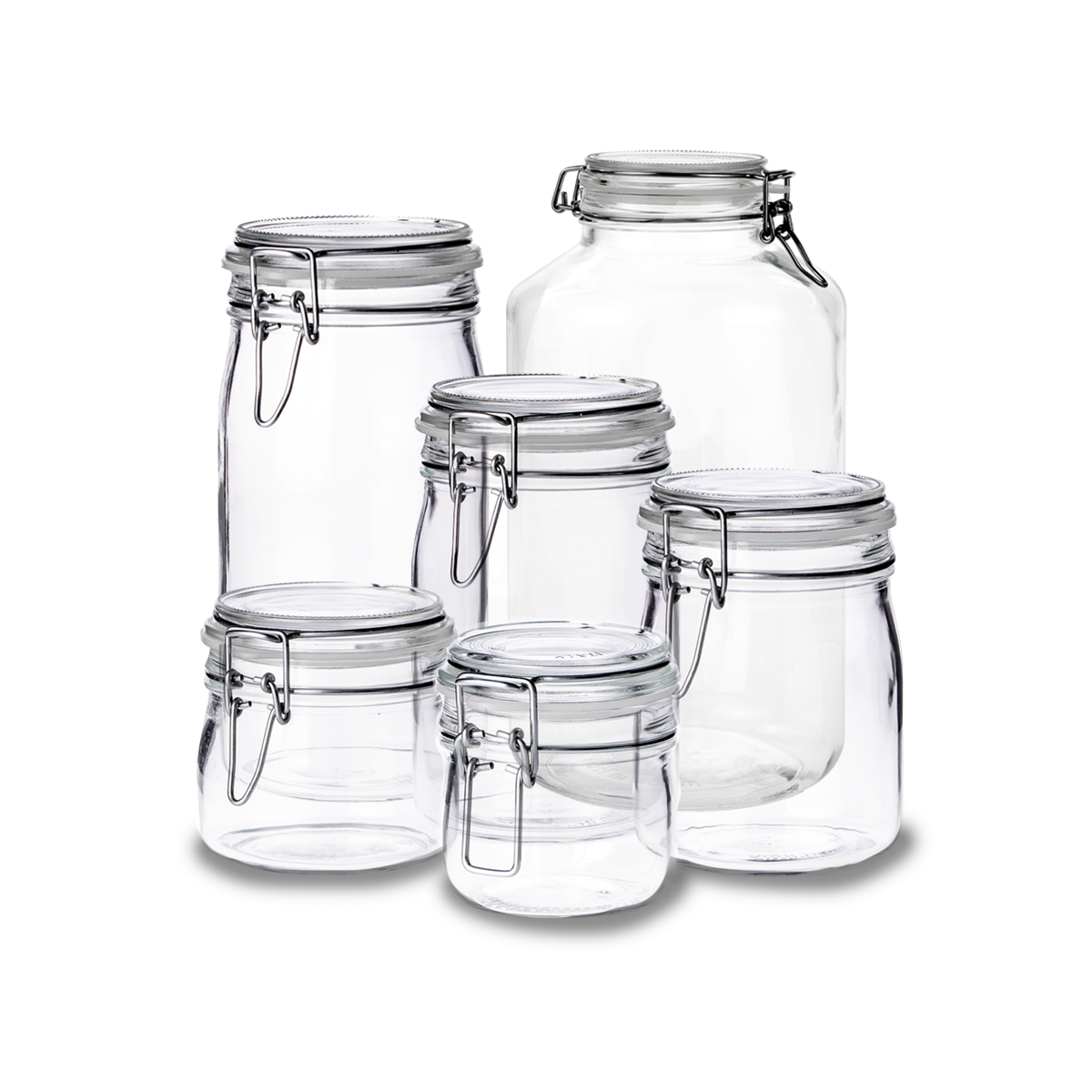 varios tamaños de frascos de vidrio con cierre hermetico tipo clip para despensa o cocina en fondo blanco