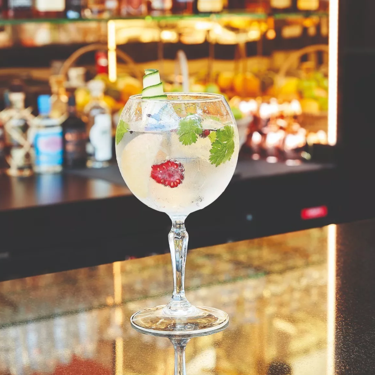 Monti - Juego de Copas de Vidrio de 580 ml – Estilo Elegante Tipo Globo