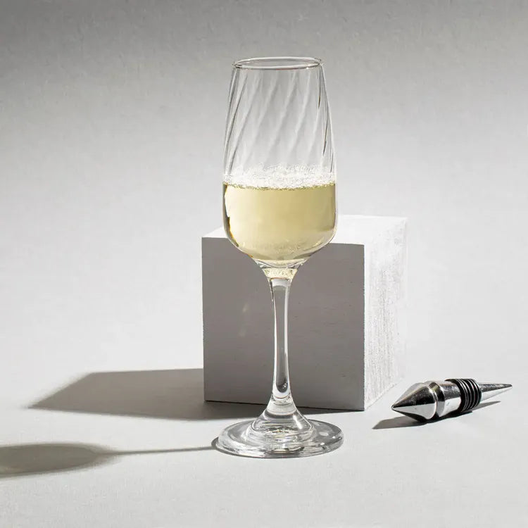 Lombardía - Set de 8 Copas Flauta y Vasos de Vidrio - Elegantes y Modernos