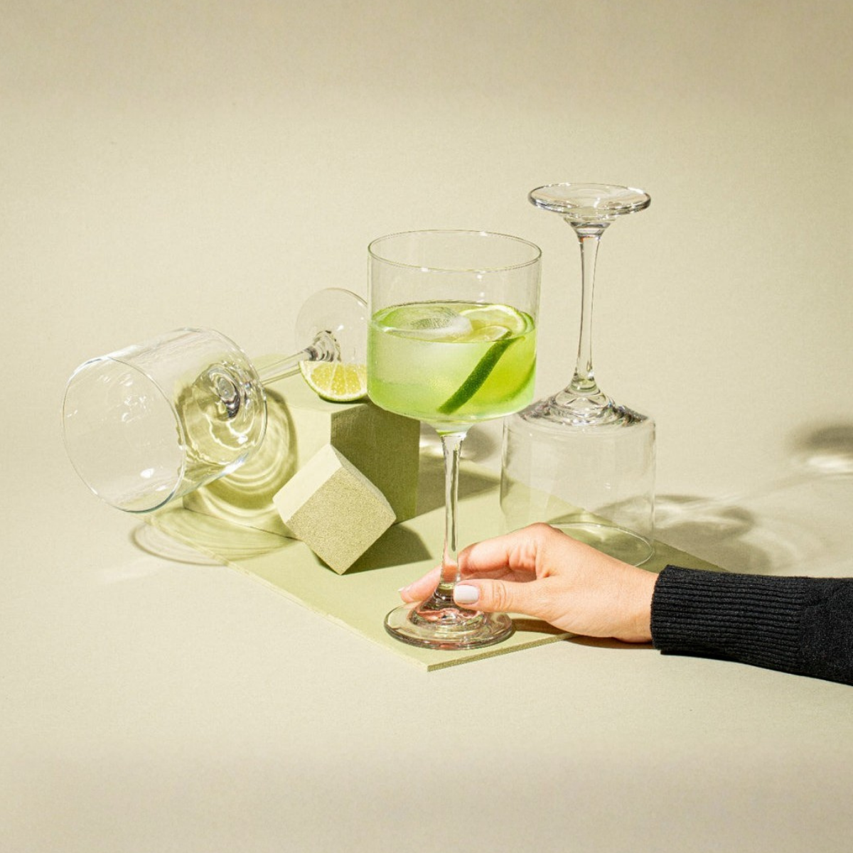 Rio - Juego de 2 Copas de Vidrio 598 ml - Copas para Cócteles Diseño Elegante