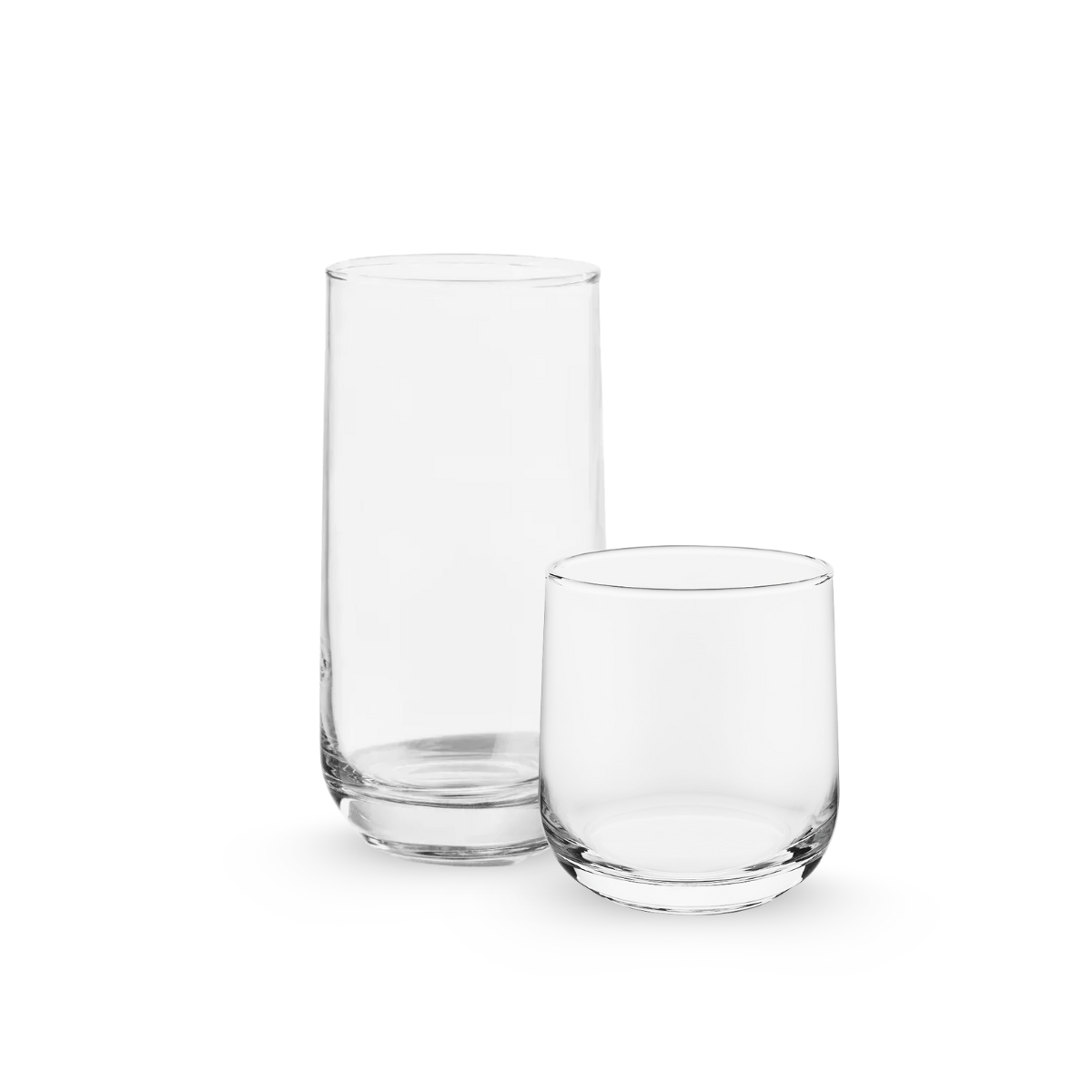 Koba vasos altos y bajos en fondo blanco par uso diario