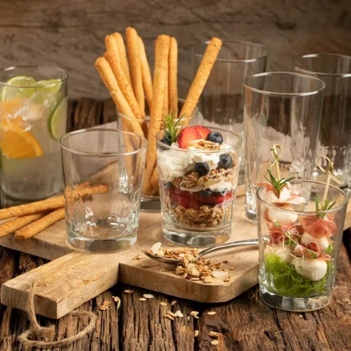 Juego de vasos Tierra utilizados para cócteles y presentaciones individuales