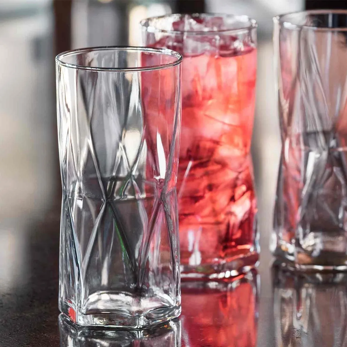 Vasos Rombus de vidrio altos ideales para bebidas largas y cócteles