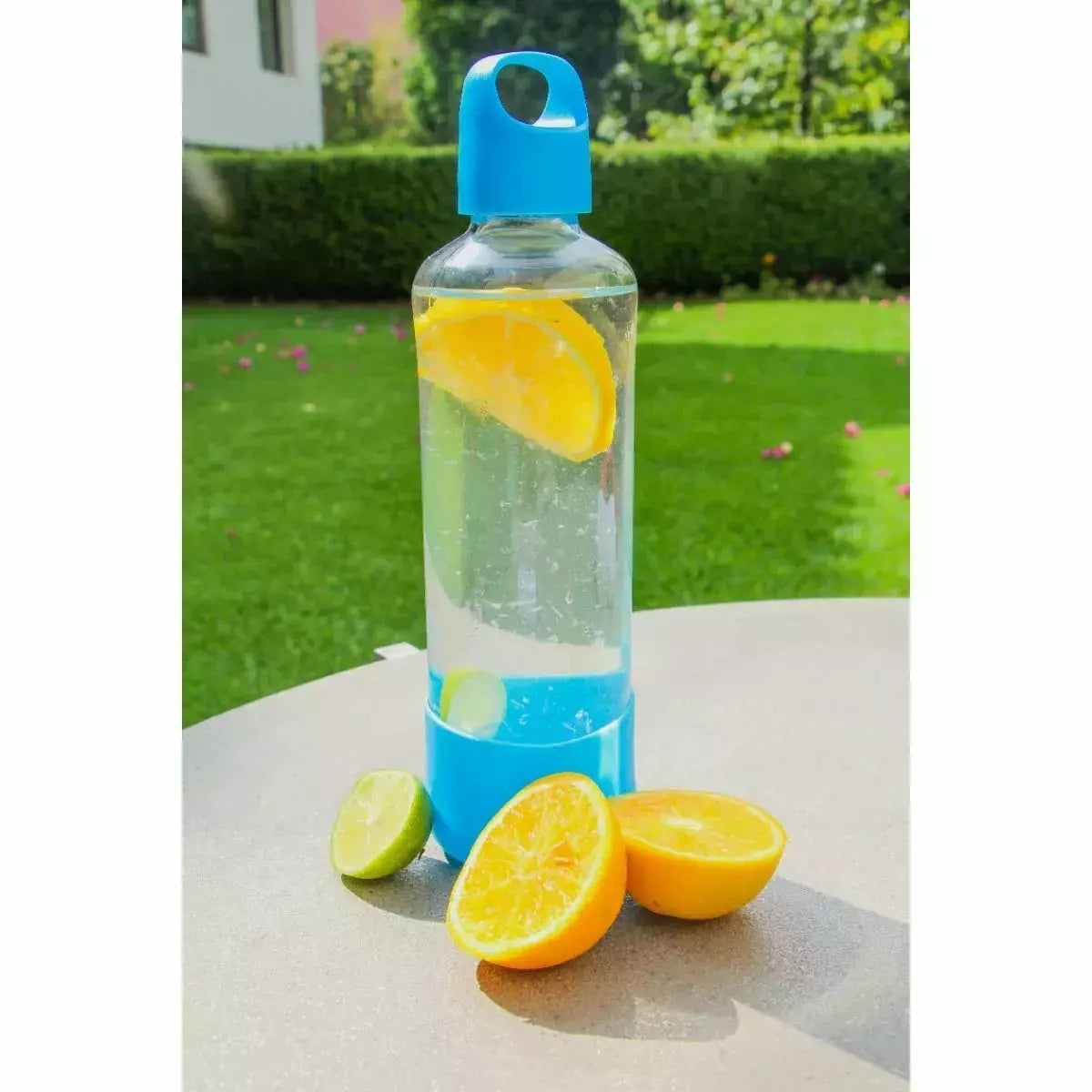 Water2Go - Botella de Vidrio de 750ml. con Tapa Plástica y Protector Color Azul.